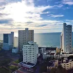 New, Spacious And Comfortable 3Bd 1500 Sq Foot Ocean View 514