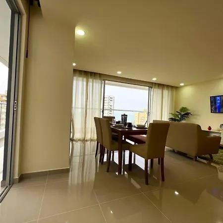 New, Spacious And Comfortable 3bd 1500 Sq Foot Ocean View 514 *