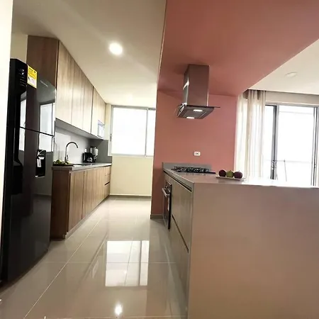 New, Spacious And Comfortable 3bd 1500 Sq Foot Ocean View 514 Apartment