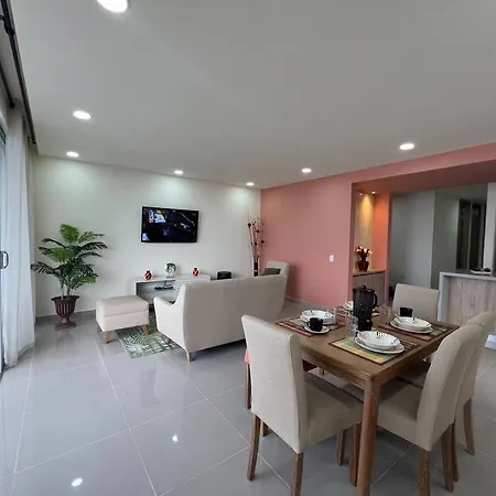 New, Spacious And Comfortable 3bd 1500 Sq Foot Ocean View 514 *