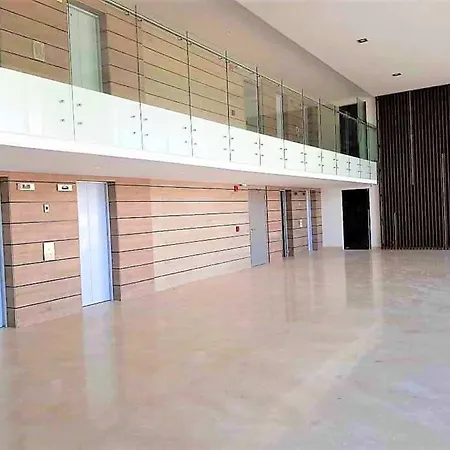 Apartamento New, Spacious And Comfortable 3bd 1500 Sq Foot Ocean View 514