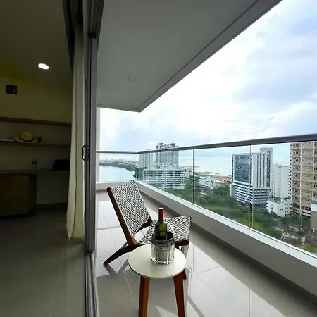 Apartamento New, Spacious And Comfortable 3bd 1500 Sq Foot Ocean View 514 Cartagena