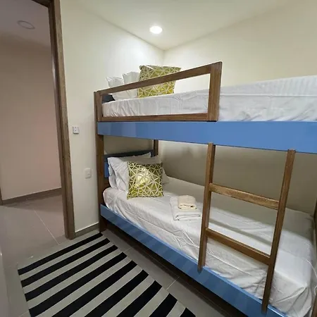 Apartamento New, Spacious And Comfortable 3bd 1500 Sq Foot Ocean View 514