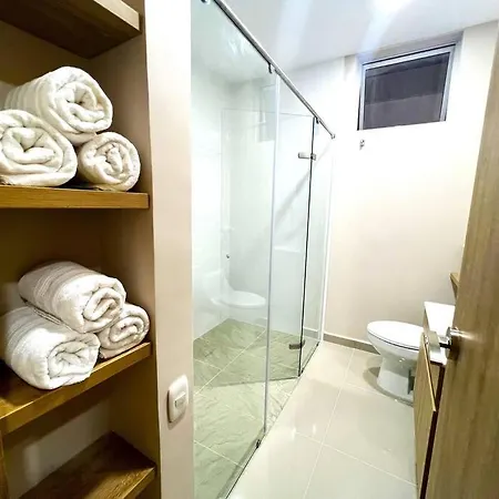 Apartamento New, Spacious And Comfortable 3bd 1500 Sq Foot Ocean View 514 Cartagena